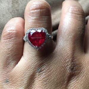 Lorenzo Ruby & white sapphire heart ring size 6
